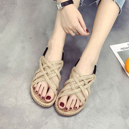 Roman straw braided sandals