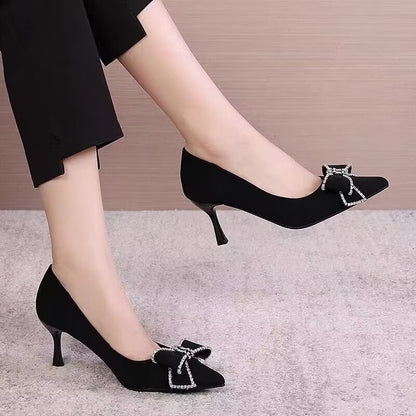 Stiletto pointed toe black bow shoes