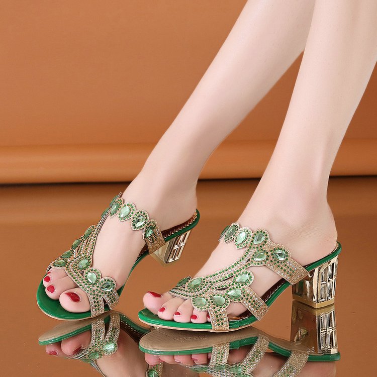 Round toe chunky heel rhinestone sandals