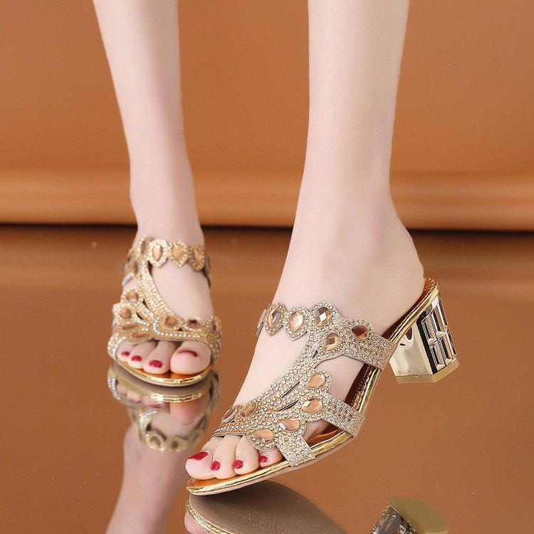 Round toe chunky heel rhinestone sandals