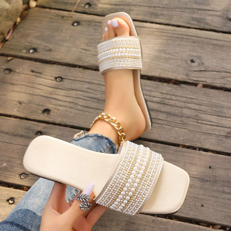 Flat rhinestone slippers