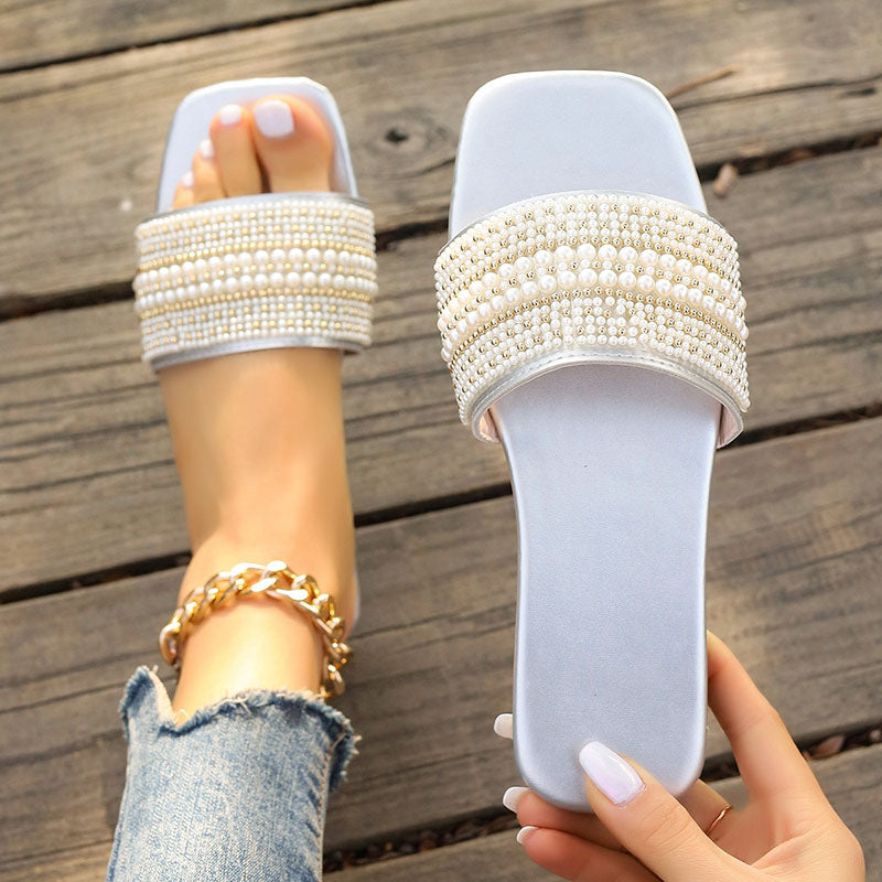 Flat rhinestone slippers