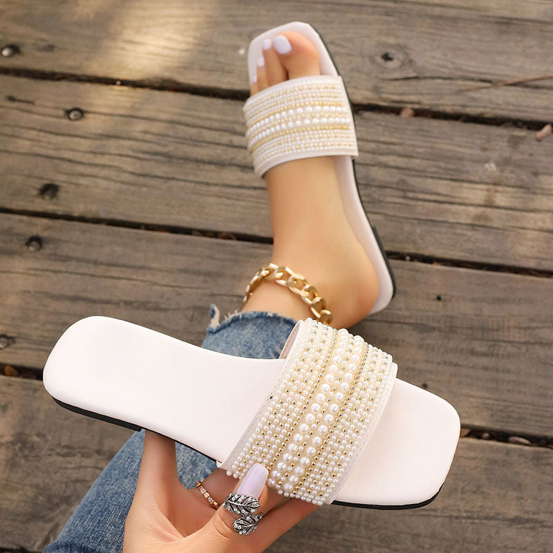 Flat rhinestone slippers