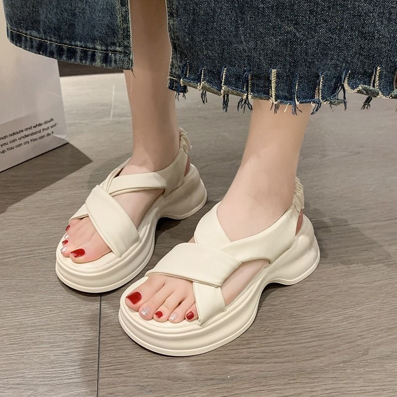 Summer soft leather Roman sandals