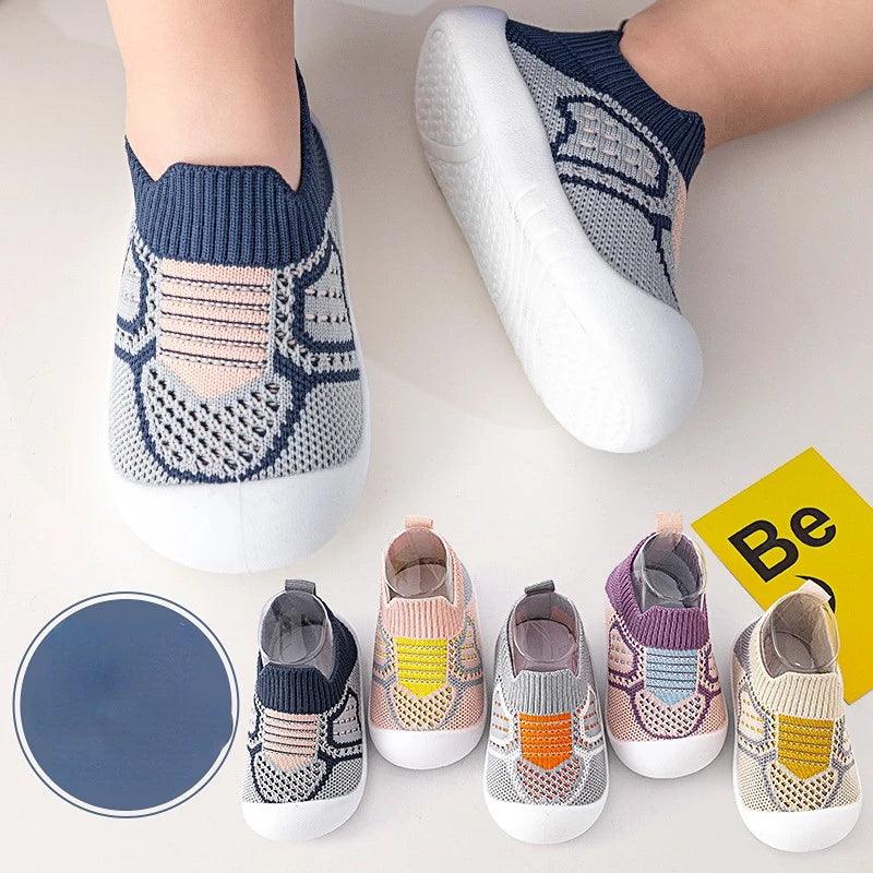 Breathable mesh children's socks and boots