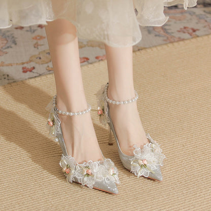 Pointed lace flower pearl high heels