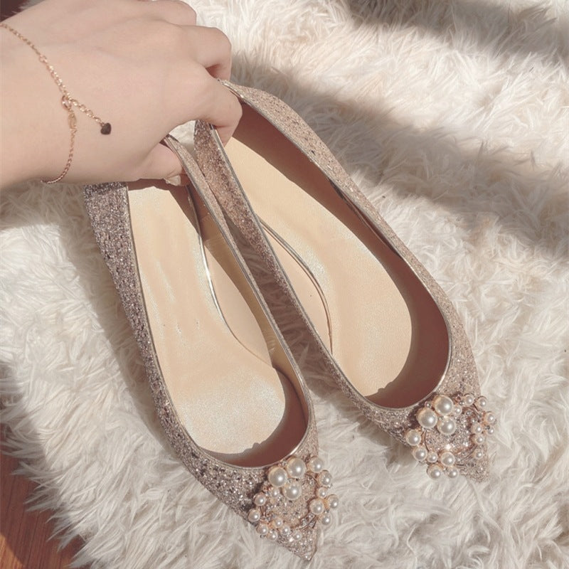 Pointed toe rhinestone and pearl shoes