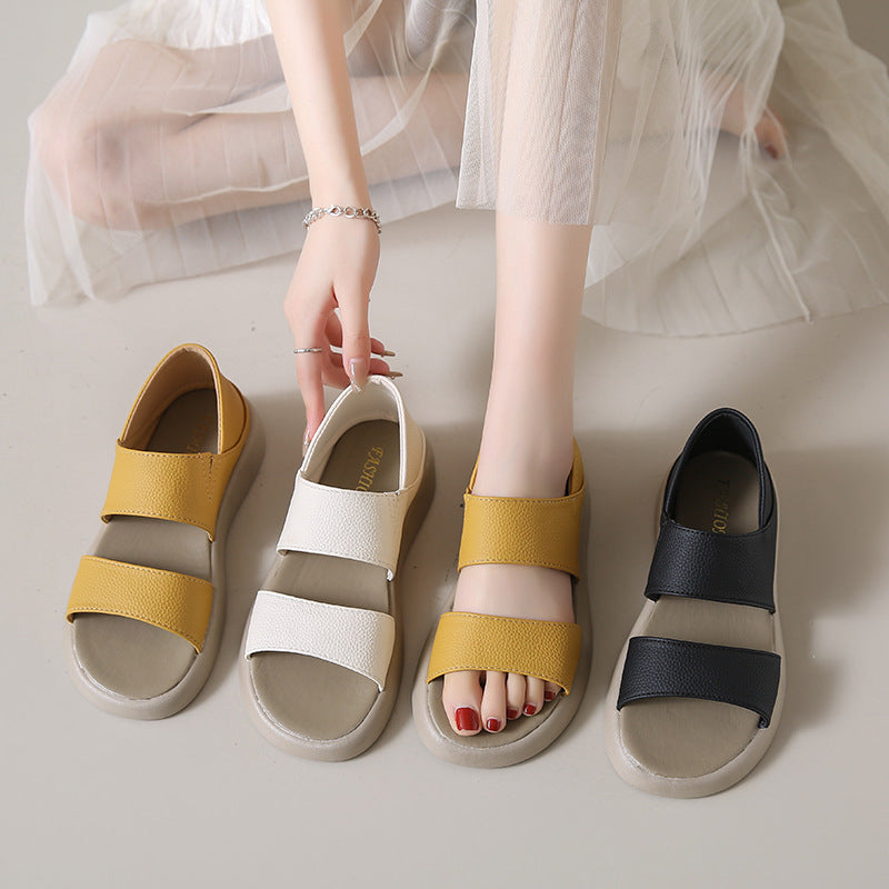 Round toe flat casual sandals