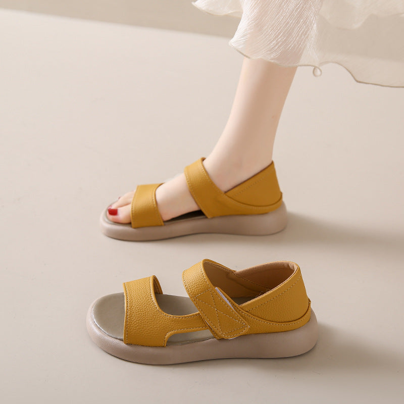 Flat casual open toe sandals